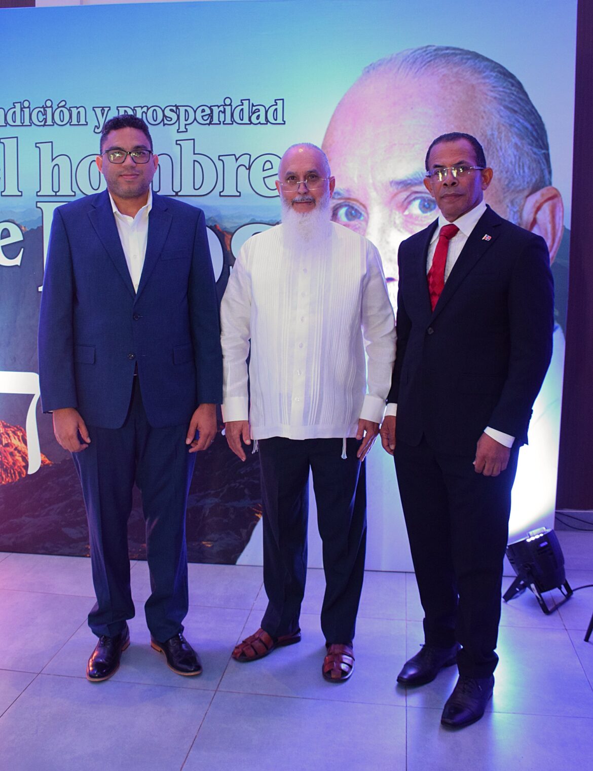 DSC_0300 Ojo principal. Gregorio Martinez, Hipolito Peña y Teofilo Alcantara.