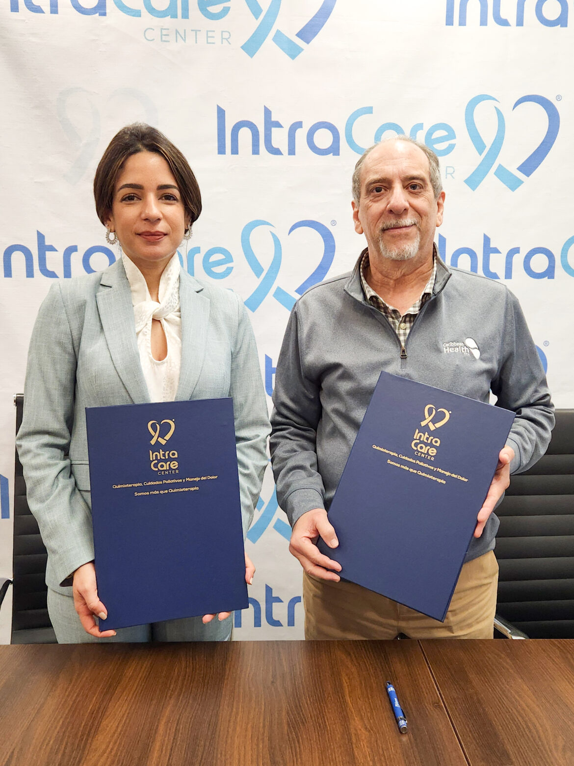 FOTO Cinty Acosta y Rodolfo Núñez