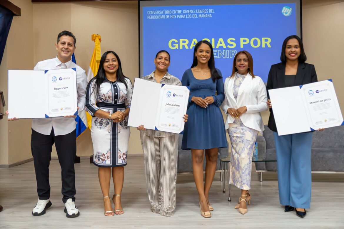 Principal – Roger Sky, María Jiménez, Julissa Morel, Maylin Dionicio, Madelin Peña, Massiel De Jesús