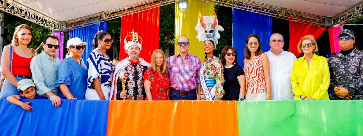 Santiago celebra el inicio de su Carnaval 2025.