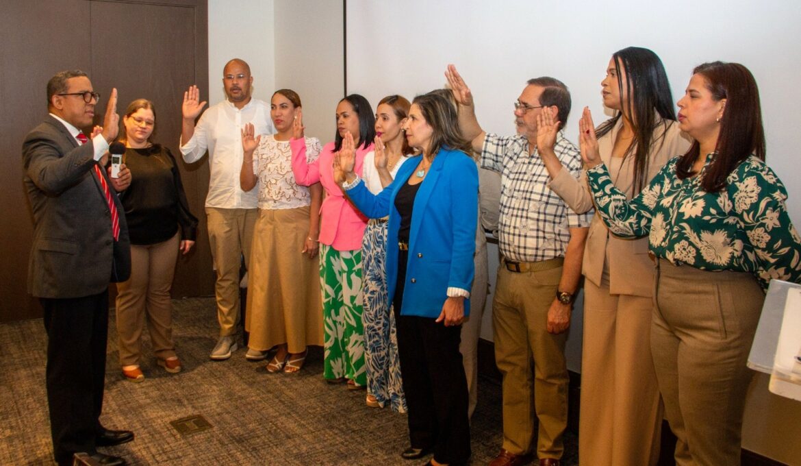 foto directiva sociedad reuma