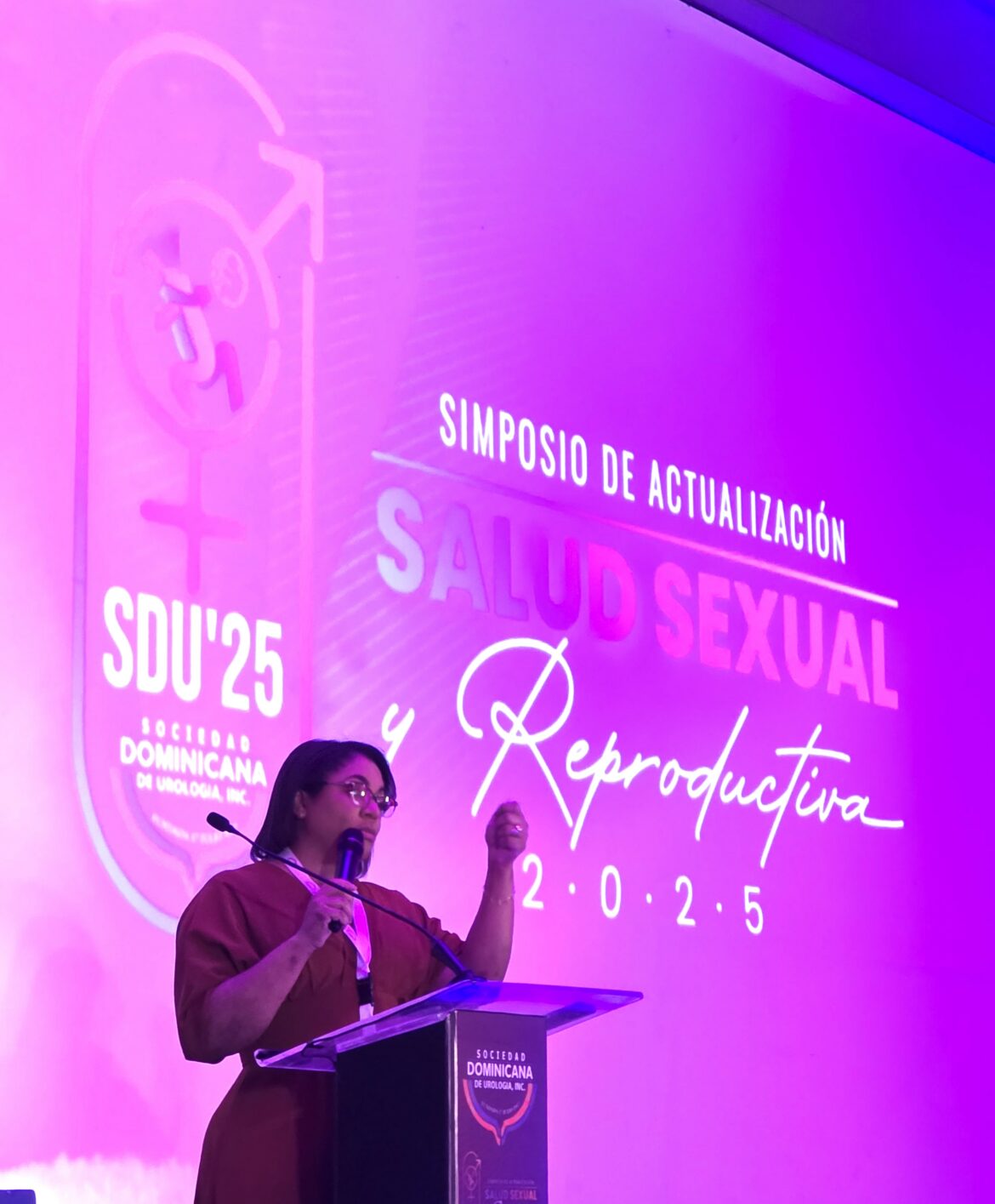 Dra. Katia Garcia en exposicion