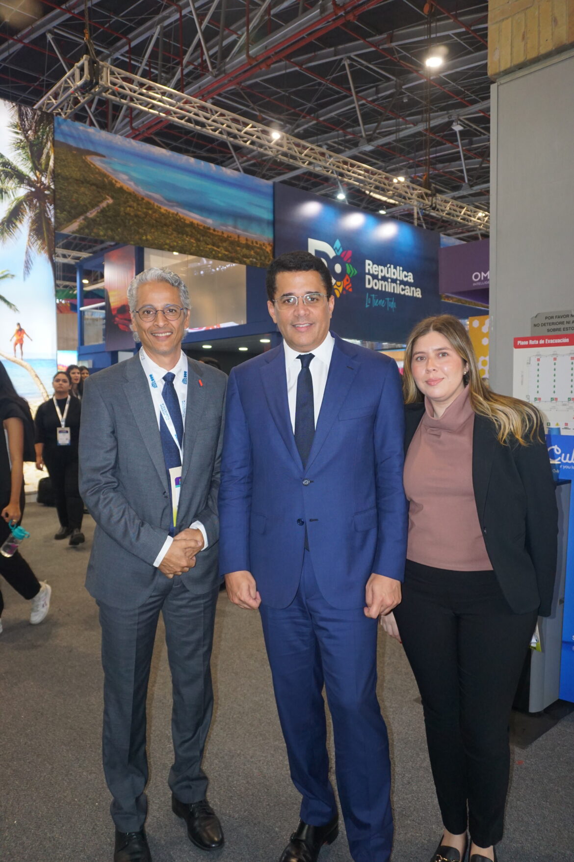 Foto Principal – Héctor Hernández, David Collado y Farah Kasse