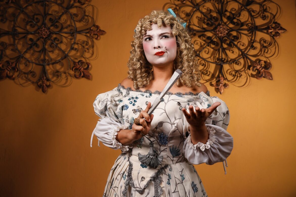 Johanny García interpreta La dama boba
