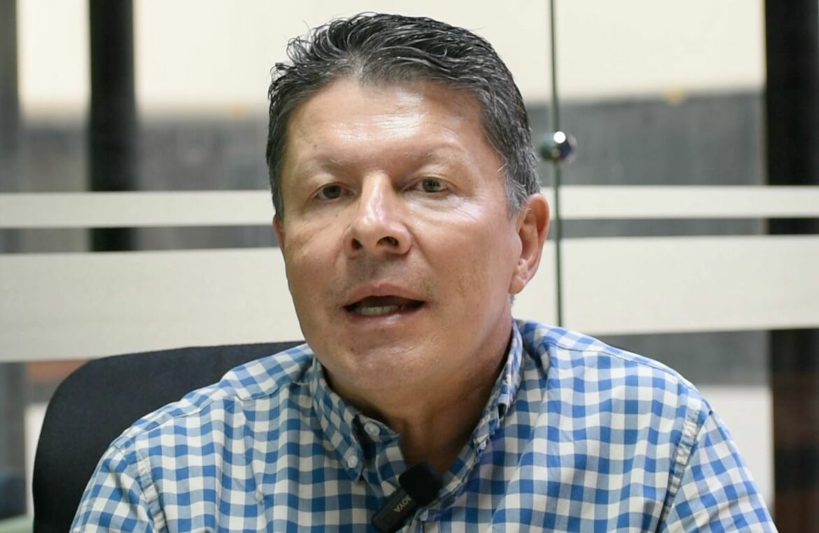Alberto Mora