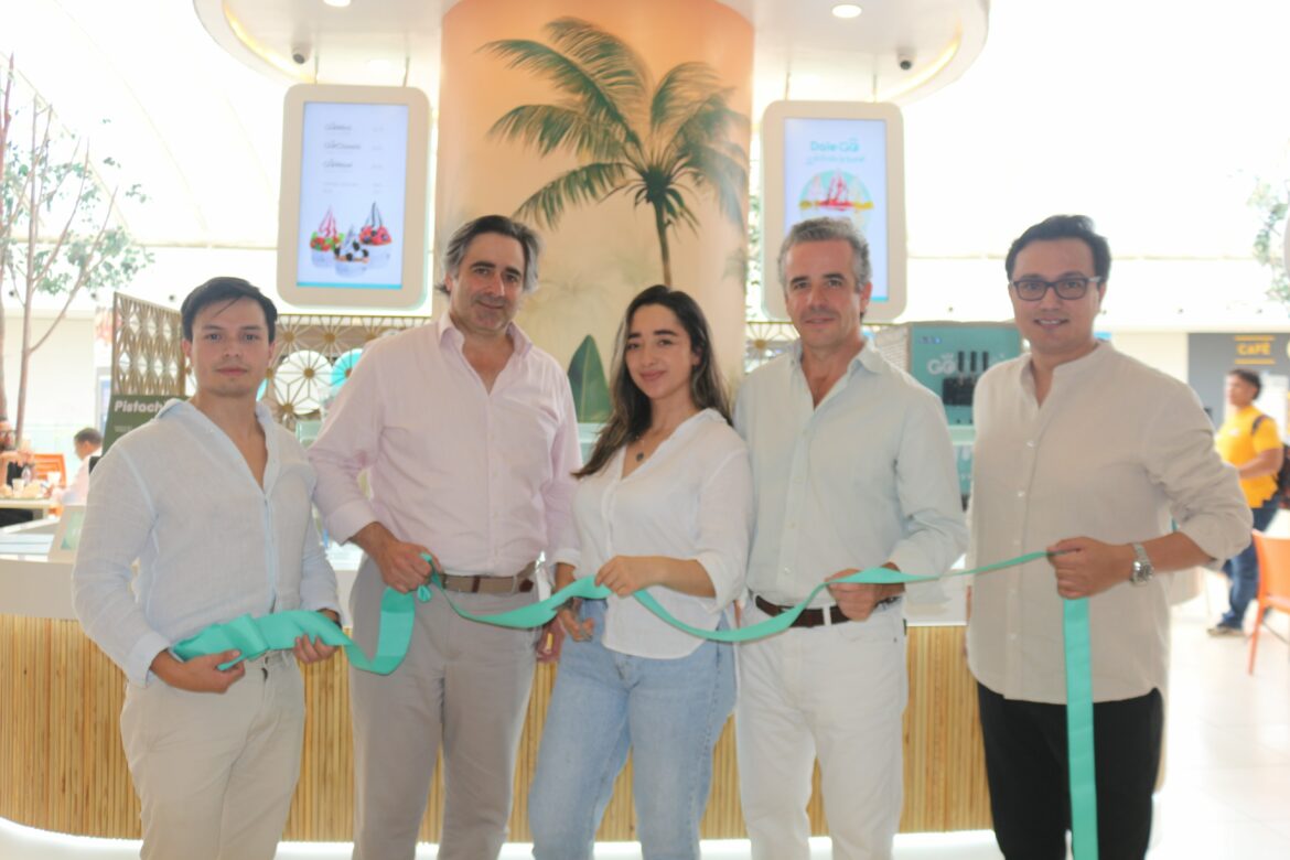 Alejandro Santamaría,Enrique González-Camino, Geraldine León, Borja Díaz Bustamante y Diego Espinosa. jpeg
