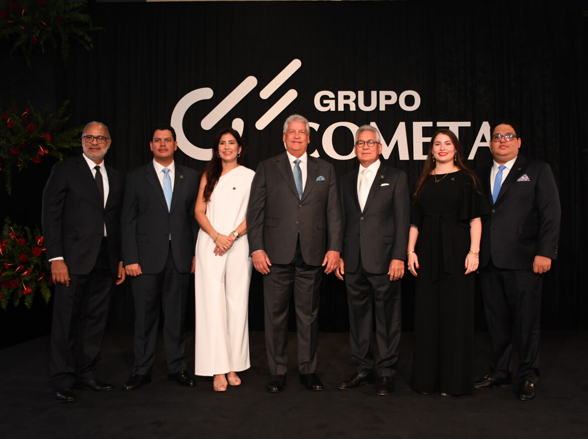 Ezequiel Molina, José Enrique Núñez, Laura Núñez, José Luis Núñez, Juan Manuel Núñez González, Lisa Núñez y Jorge Luis Núñ