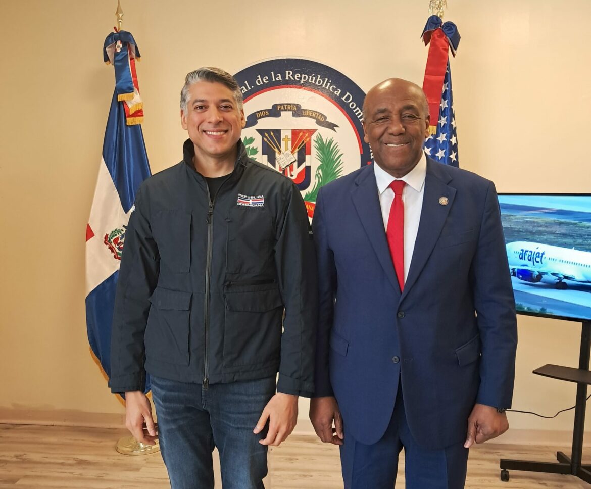 Victor Pacheco Mendez y Antonio Almonte