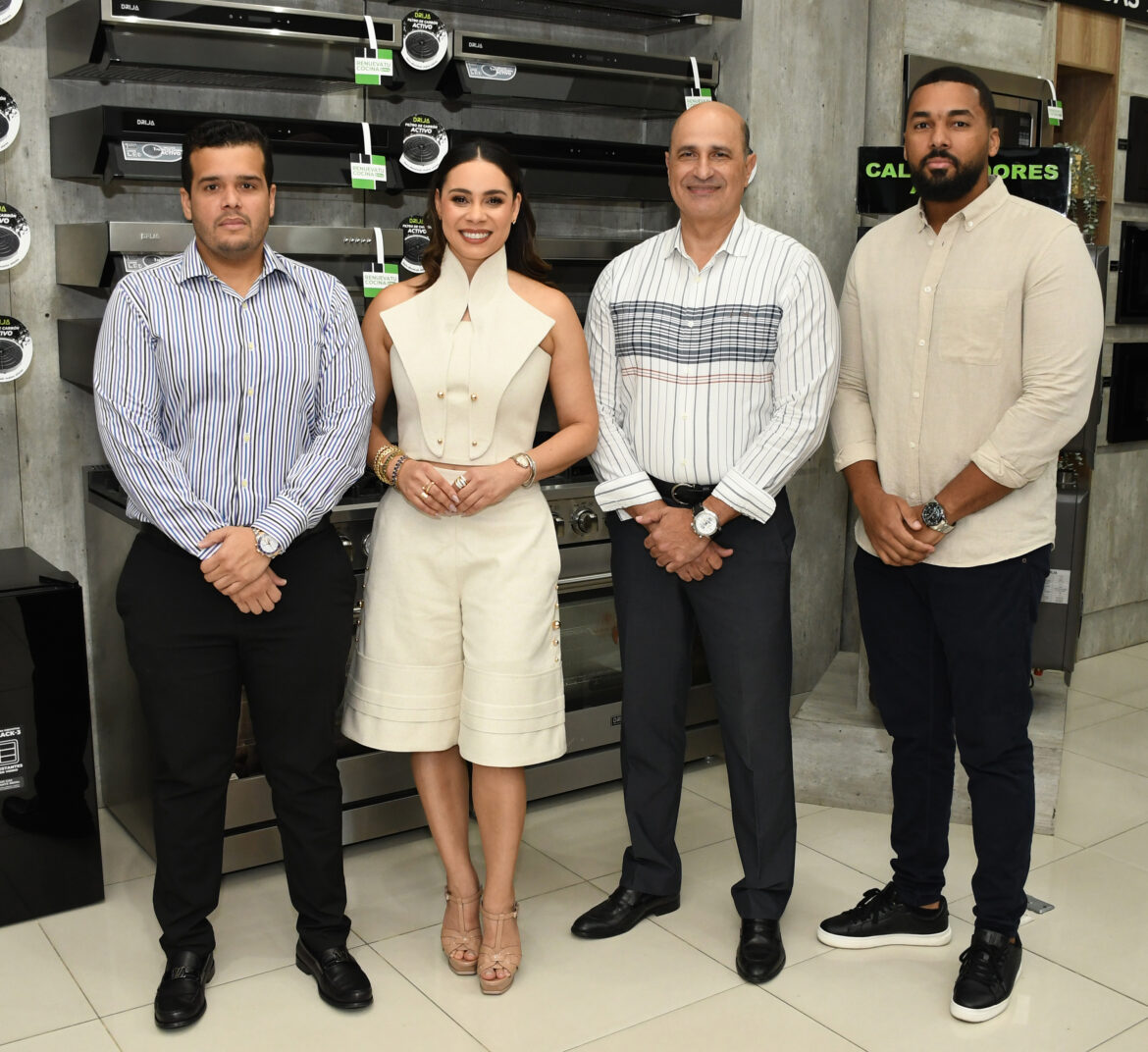 Foto Principal Joel Rodríguez, Jennifer Vidal, Eduardo Ferreira y Jussiel Rosendo