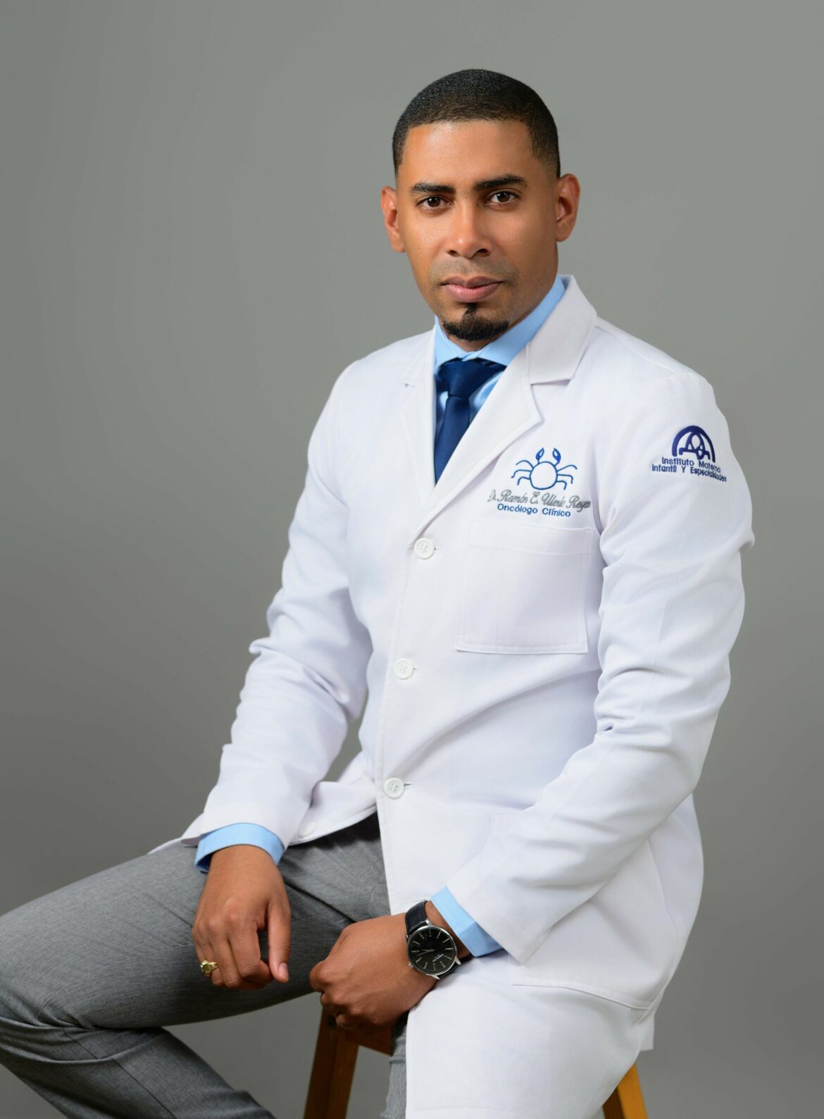 Dr. Ramón Ulerio, médico oncólogo