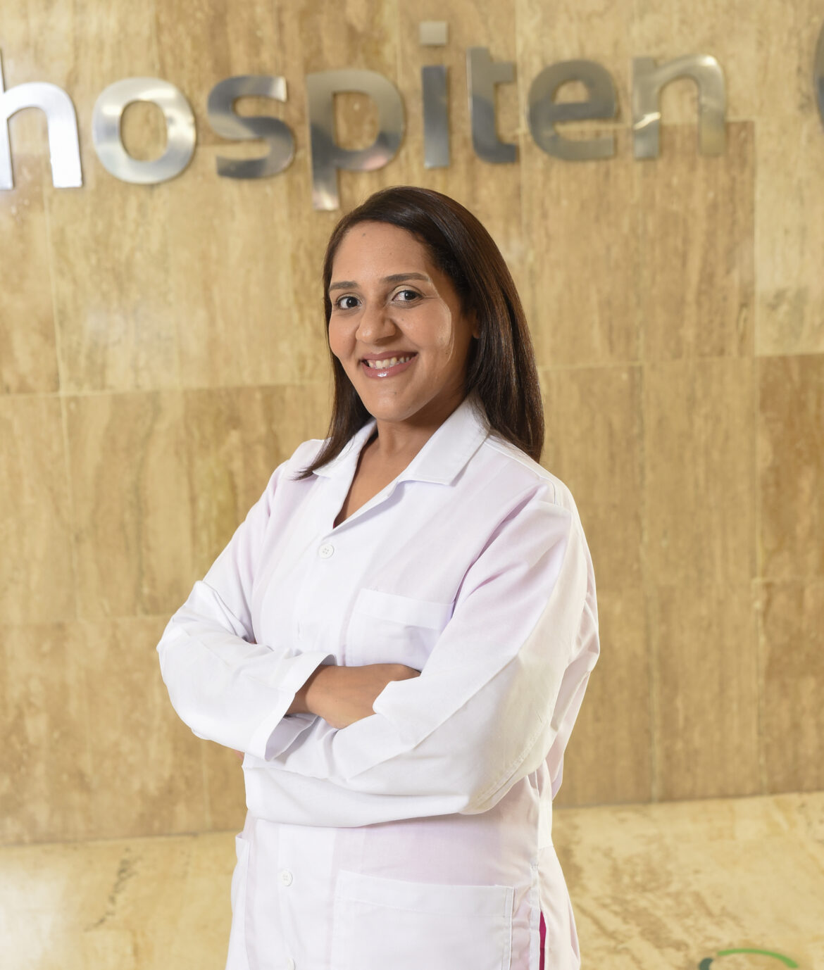 Dra. Cythia Troncoso Pediatra de Hospiten Santo Domingo
